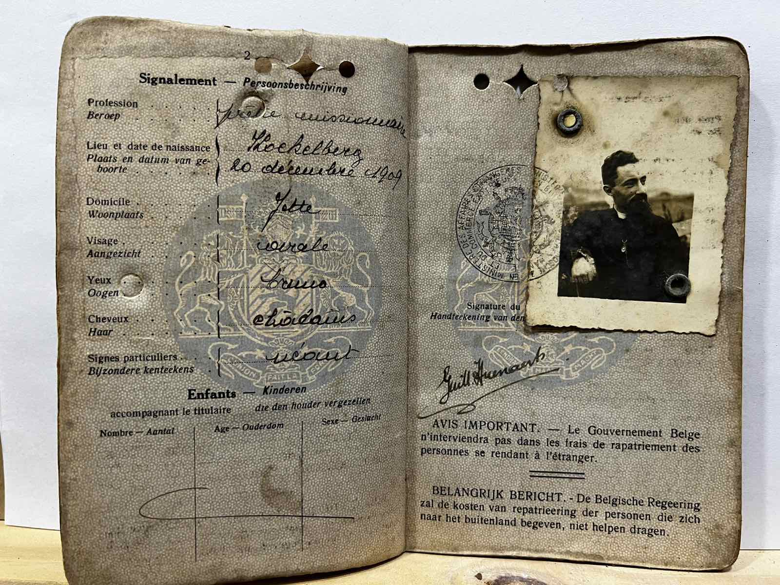 Passport of a Belgian missionary included in the general collection of artifacts of past CICM RP personnel